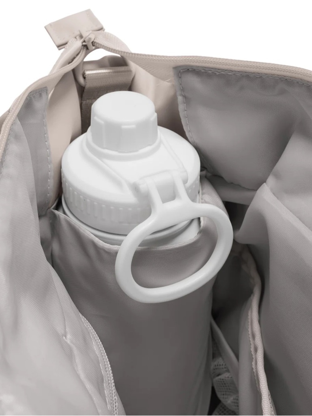 Heys Puffer Travel Tote in Atmosphere - Picture 9 of 13